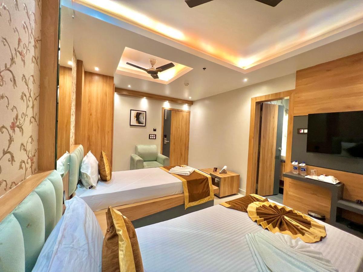 The Magnum Deoghar Exterior foto